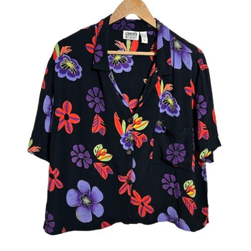 VTG Chicos Button Up Shirt 3 XL Black Floral Short Sleeve Rayon Tropical Boxy